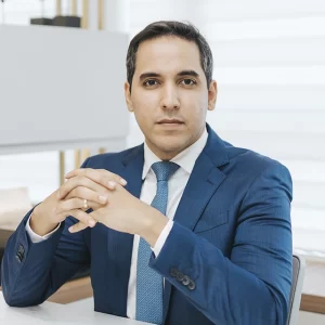 Dr. Ênio Almeida - Cirurgia Plástica em Bacabal, São Luís