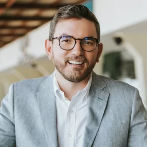 Dr. Tiago Cavalcante - Angiologia, Cirurgia Vascular em São Luís