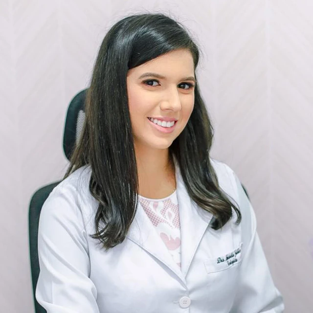 Dra. Amanda Jordão - Urologia em São Luís