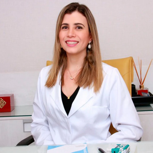 Dra. Graziela Fernandes - Coloproctologia em São Luís